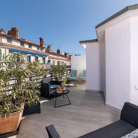 Celenya Hotel Toulon Luaran gambar