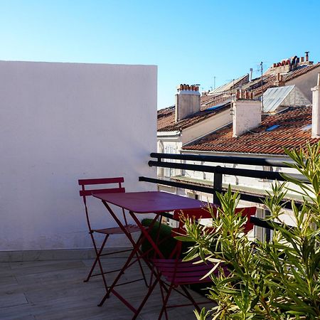 Celenya Hotel Toulon Luaran gambar