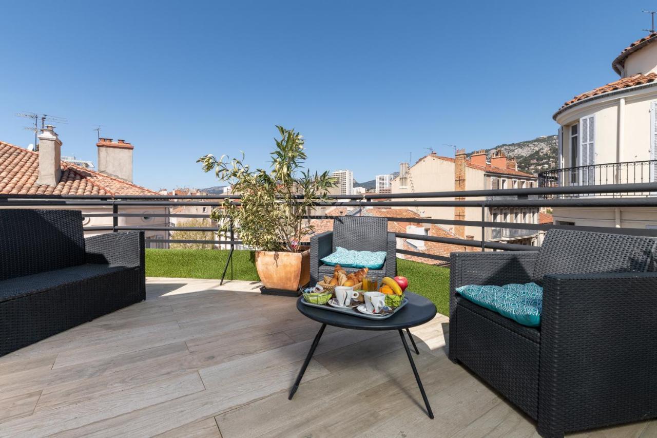 Celenya Hotel Toulon Luaran gambar