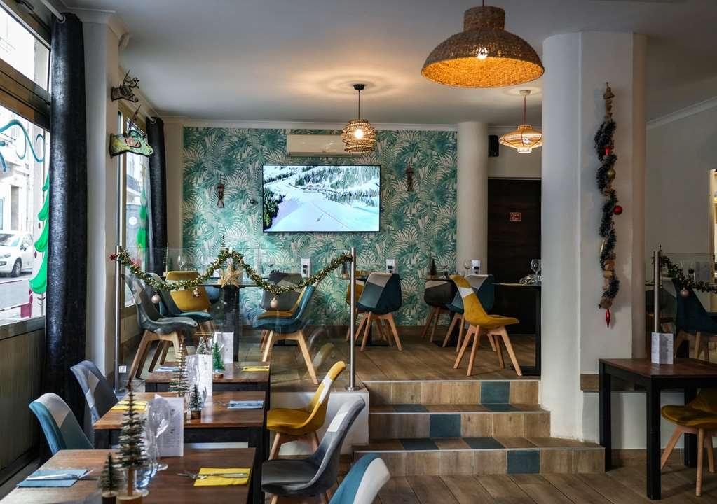 Celenya Hotel Toulon Restoran gambar