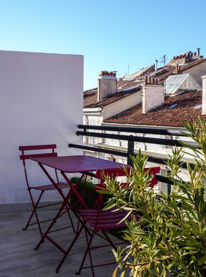 Celenya Hotel Toulon Luaran gambar